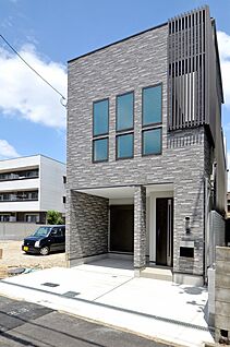 【本分譲地に建築可能な建物プラン例】