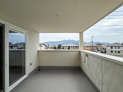 ２号棟　ベランダ