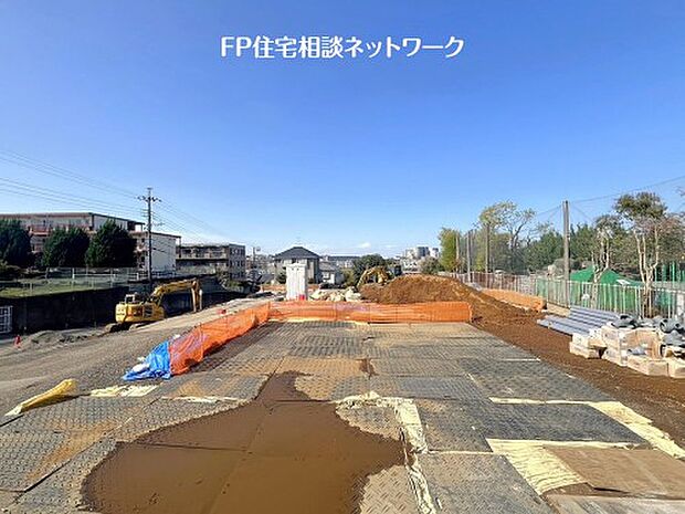 【現地外観写真】毎日のお散歩も快適な緑に恵まれた閑静な住宅地は、伸び伸びスローライフを叶えてくれます。自然豊富な季節の移ろいを身近に感じられる環境です！