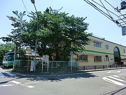 小峰幼稚園 600m(8分)