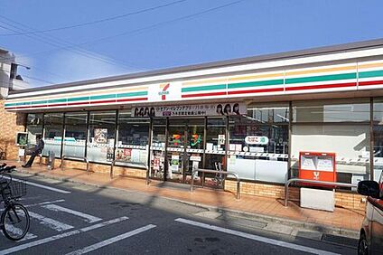 セブンイレブン福岡花畑1丁目店 156m