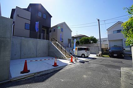 前面道路含む現地写真