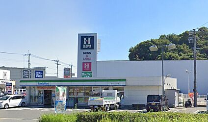ファミリーマート春日フォレストシティ店 725ｍ
