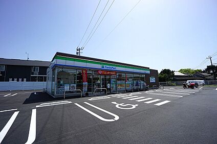 ファミリーマート新宮湊店 642ｍ