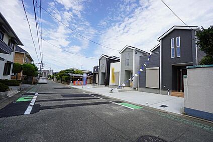 前面道路含む現地写真