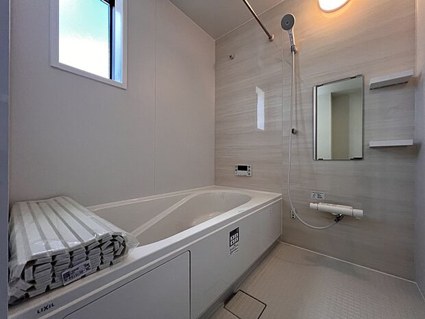 オートバスシステム・浴室暖房換気乾燥機を搭載した1坪タイプの浴室(2号棟)