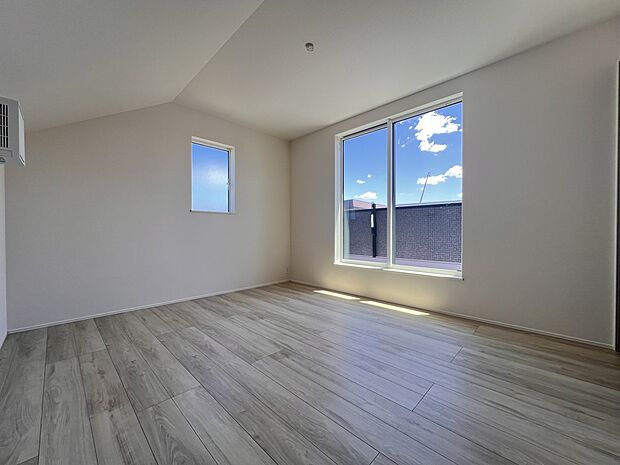 洋室7.75帖 バルコニー付きの広めのお部屋 ご夫婦の寝室にどうぞ!(3号棟)