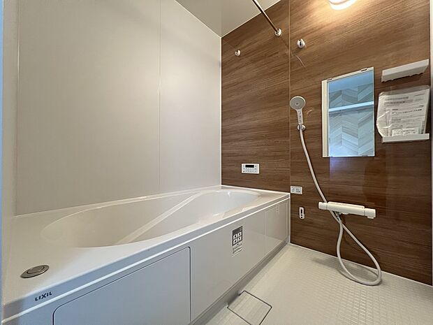 オートバスシステム・浴室暖房換気乾燥機を搭載した1坪タイプの浴室(1号棟)
