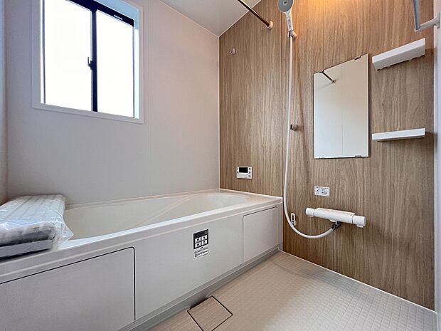 オートバスシステム・浴室暖房換気乾燥機を搭載した1坪タイプの浴室(2号棟)