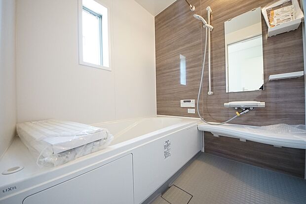オートバスシステム・浴室暖房換気乾燥機を搭載した1坪タイプの浴室(同仕様)