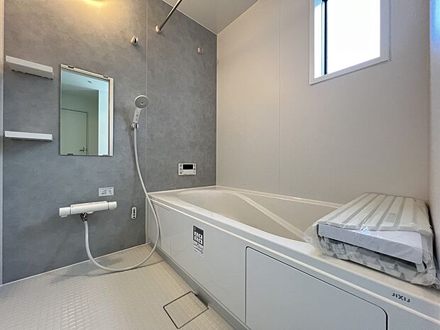 オートバスシステム・浴室暖房換気乾燥機を搭載した1坪タイプの浴室(同仕様)