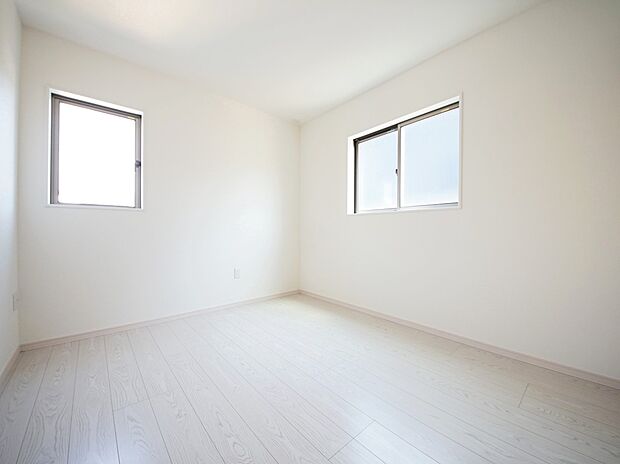 洋室4.5帖　お子さまの居室にちょうど良い広さです(同仕様)