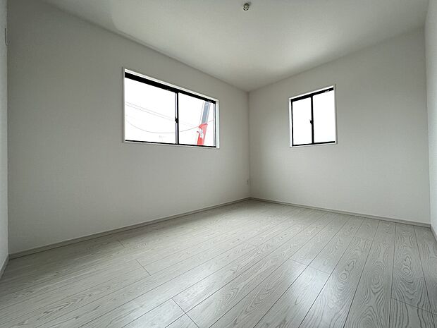 【同仕様写真(その他内観)】洋室4.8帖 お子さまのお部屋としてもお使いいただけます(1号棟同仕様)