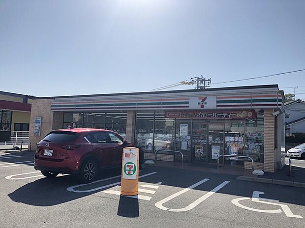 セブン-イレブン 下和白店（約1,200m・徒歩15分）