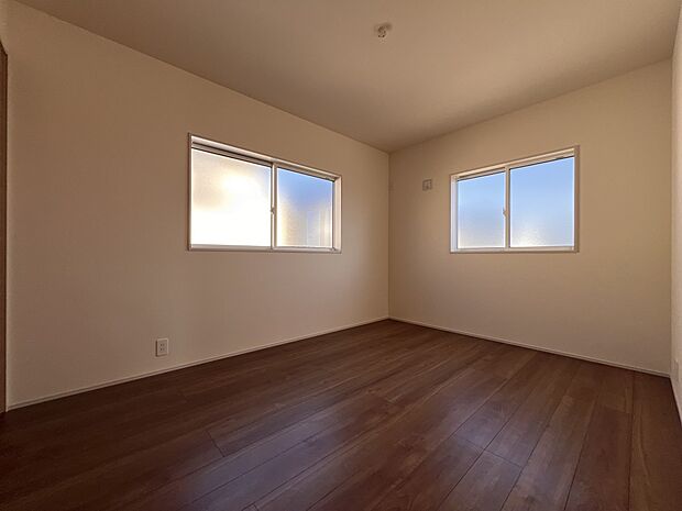 【洋室】洋室6帖 クローゼット収納付(2号棟)