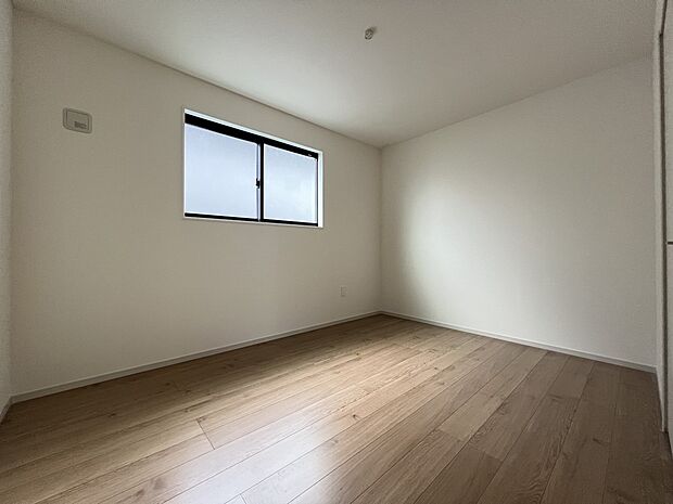 【洋室】洋室6.5帖 お子さまのお部屋としてもお使いいただけます(1号棟)