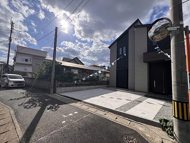 【前面道路含む現地写真】東側4m公道