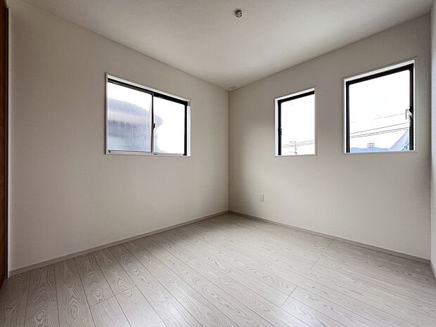 【同仕様写真(その他内観)】洋室6帖　お子様のお部屋としてもお使いいただけます(3号棟同仕様)