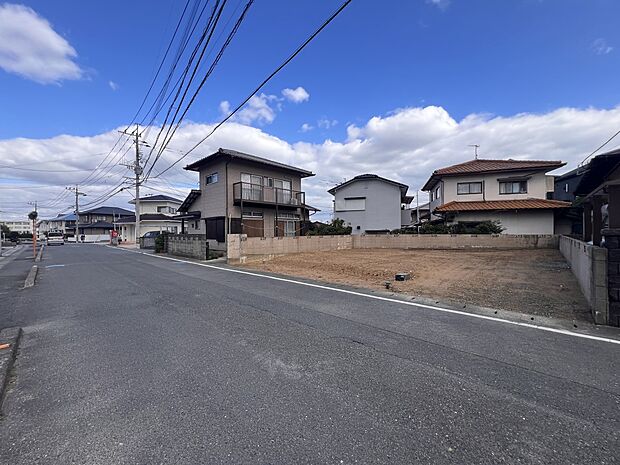 【前面道路含む現地写真】前面道路:西側7.9m公道