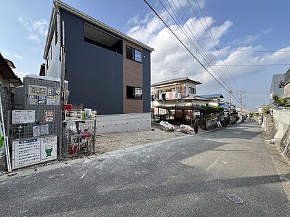 前面道路含む現地写真