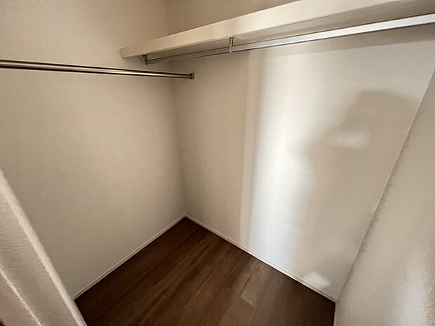 【ウォークインクローゼット】2階階段ホール ウォークインクローゼット(3号地)