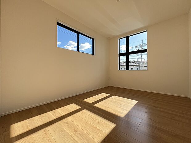 【洋室】洋室6帖　2階には洋室を3部屋ご用意しました