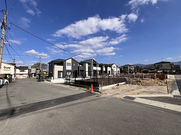 【前面道路含む現地写真】北西側7.5m公道