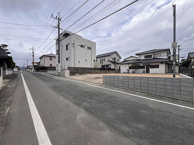 【前面道路含む現地写真】北西側6.2m公道