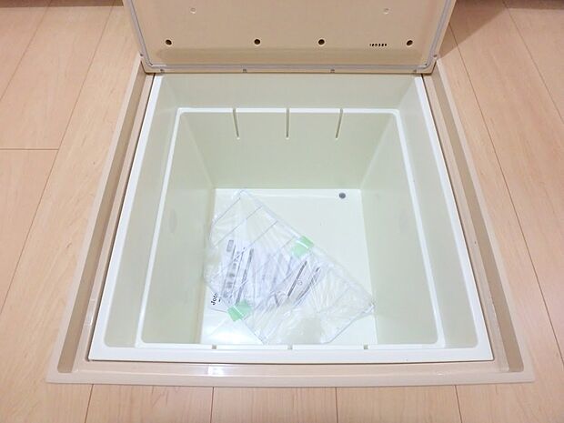 【その他設備】床下収納(同仕様)