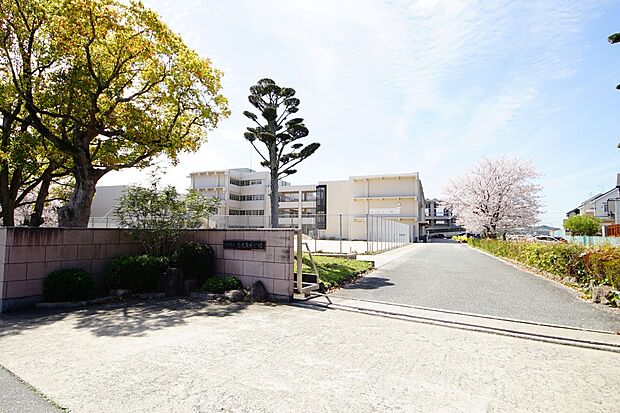 志免町立志免東中学校（約850m・徒歩11分）