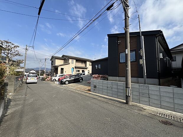 【前面道路含む現地写真】前面道路：北東側4.5ｍ公道