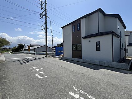 前面道路含む現地写真