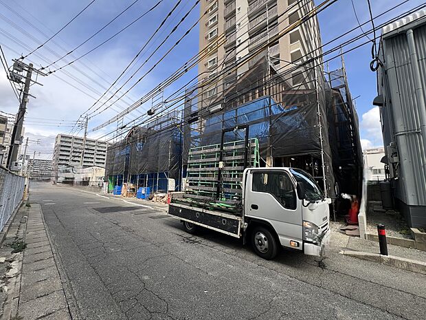 【前面道路含む現地写真】北西側約6.5～6.7m公道