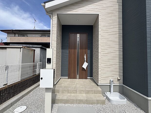 【玄関】玄関アプローチ