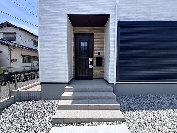 【玄関】玄関アプローチ