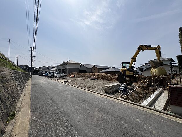 【前面道路含む現地写真】東側4.2m公道