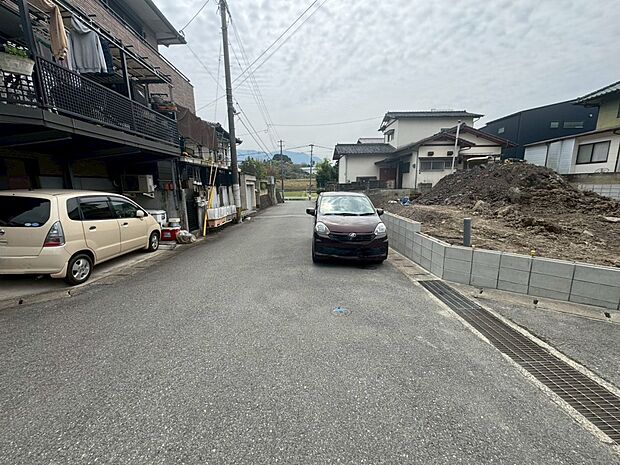 【前面道路含む現地写真】前面道路：北西側6ｍ公道