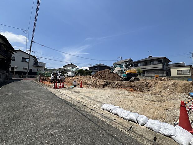 【前面道路含む現地写真】前面道路:南東側4.1m公道