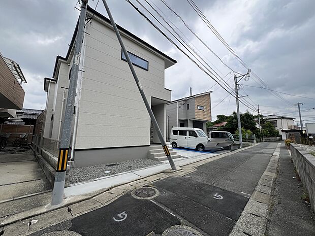 【前面道路含む現地写真】南西側4m公道