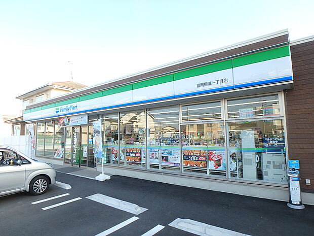 ファミリーマート福岡柳瀬一丁目店(約300m・徒歩4分)