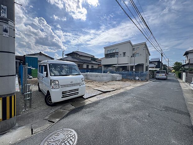 【前面道路含む現地写真】前面道路：北東側4ｍ公道