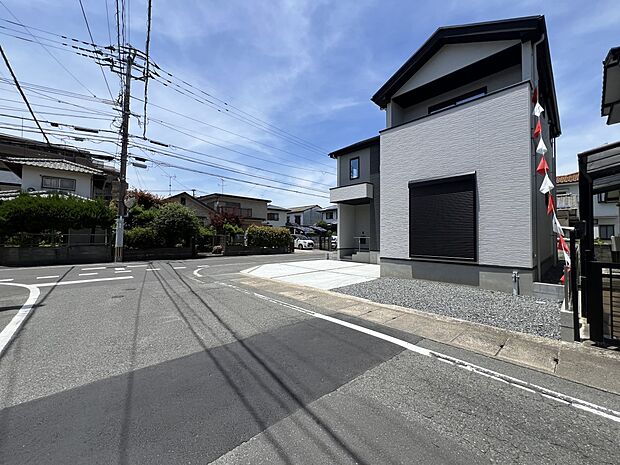 【前面道路含む現地写真】前面道路：南側7ｍ公道