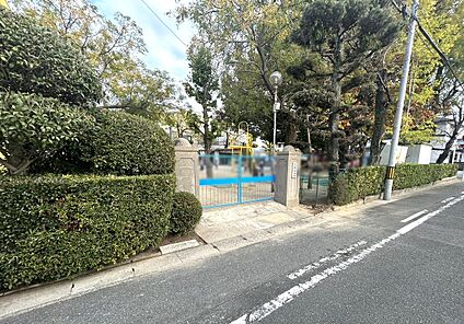 花井幼稚園 570ｍ(徒歩約8分)
