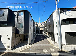 神奈川県横浜市青葉区新石川１丁目