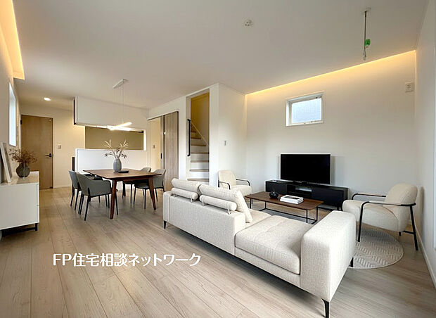 （B号棟）本画像はAIがCGで家具作成しており、実際の現地に家具は設置されておりません。また、販売価格に家具等は含まれておりません。