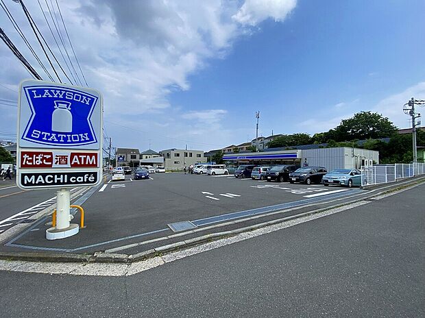 ローソン横浜鴨居町店(約400m)