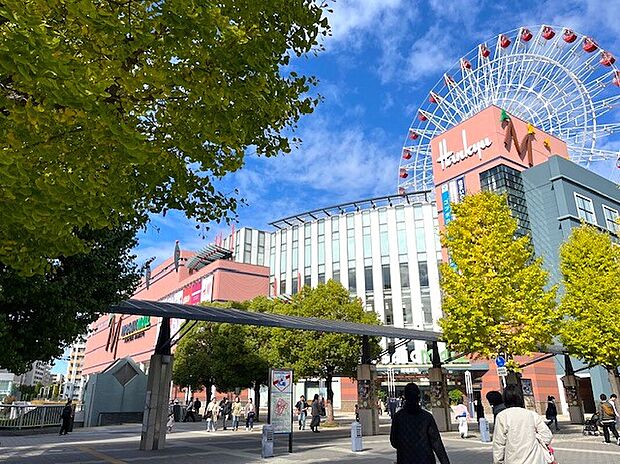 モザイクモール港北（約2,000m）