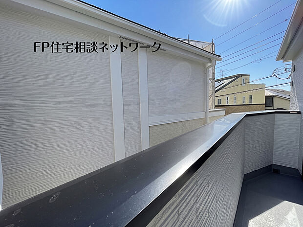 【横浜駅方面への移動がスムーズ】最寄りの片倉町駅から横浜方面へのアクセスが良く、通勤やお出かけにも便利な立地です。落ち着いた住環境でありながら、都心方面への移動もスムーズにできる利便性が魅力です。