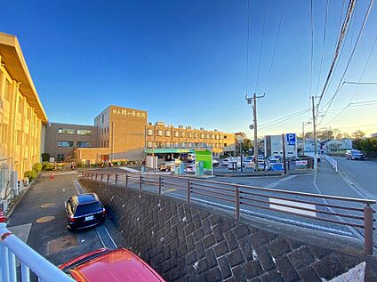 横浜鶴ケ峰病院 700ｍ