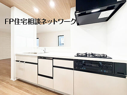 機能性とデザイン性を兼ね備えた嬉しいキッチン